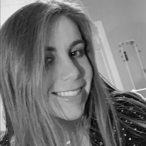 Meet your Posher, Lana